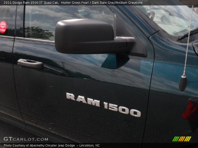 Hunter Green Pearl / Dark Slate Gray/Medium Graystone 2011 Dodge Ram 1500 ST Quad Cab