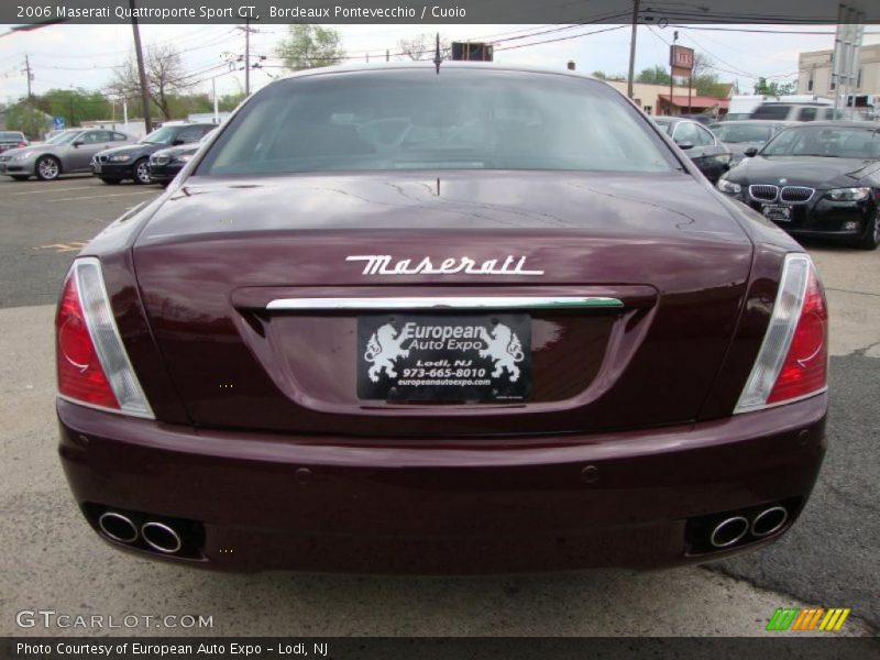Bordeaux Pontevecchio / Cuoio 2006 Maserati Quattroporte Sport GT