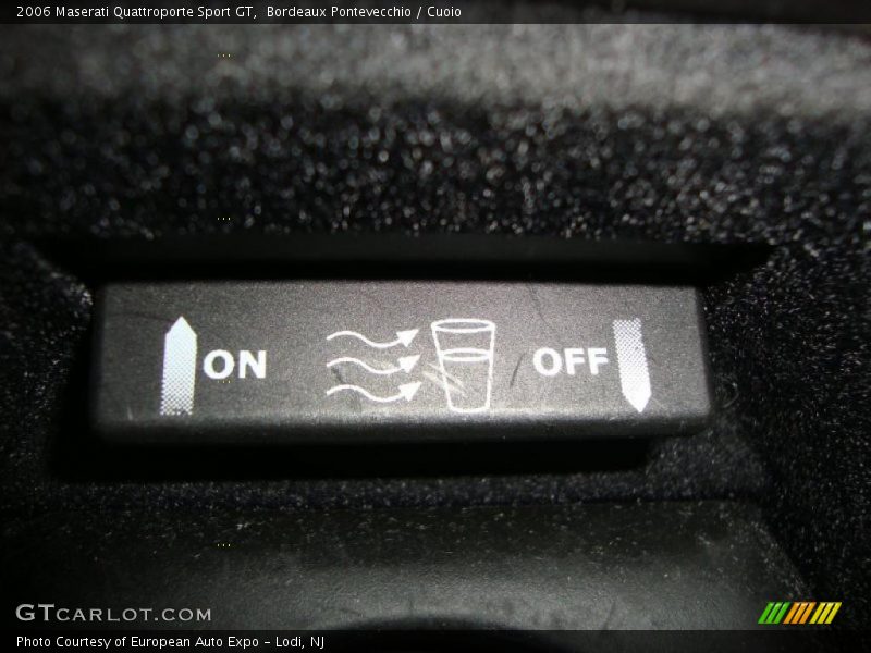 Controls of 2006 Quattroporte Sport GT