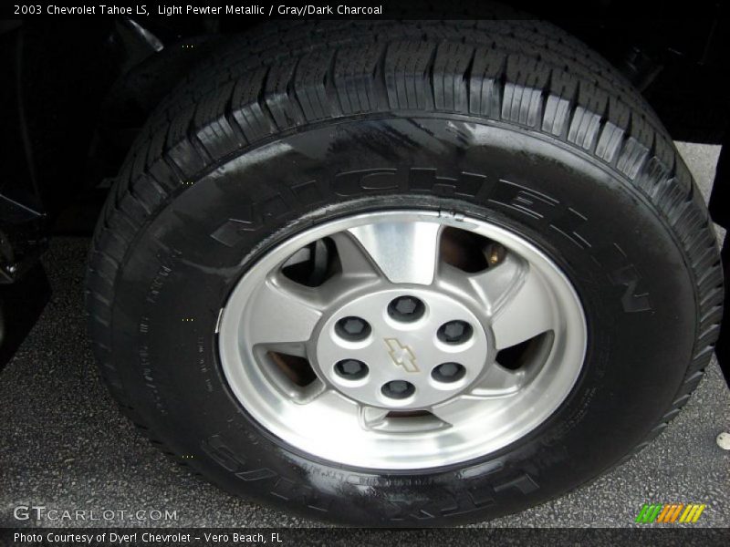 Light Pewter Metallic / Gray/Dark Charcoal 2003 Chevrolet Tahoe LS