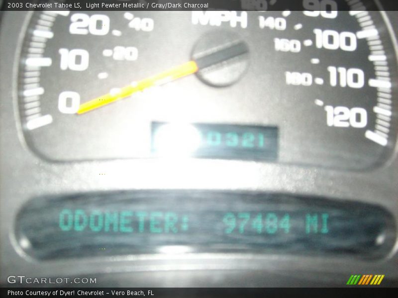 Light Pewter Metallic / Gray/Dark Charcoal 2003 Chevrolet Tahoe LS