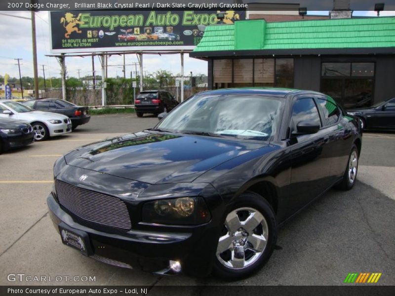 Brilliant Black Crystal Pearl / Dark Slate Gray/Light Graystone 2007 Dodge Charger