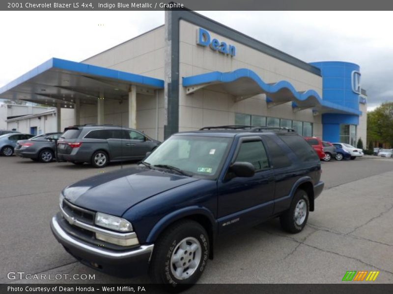 Indigo Blue Metallic / Graphite 2001 Chevrolet Blazer LS 4x4