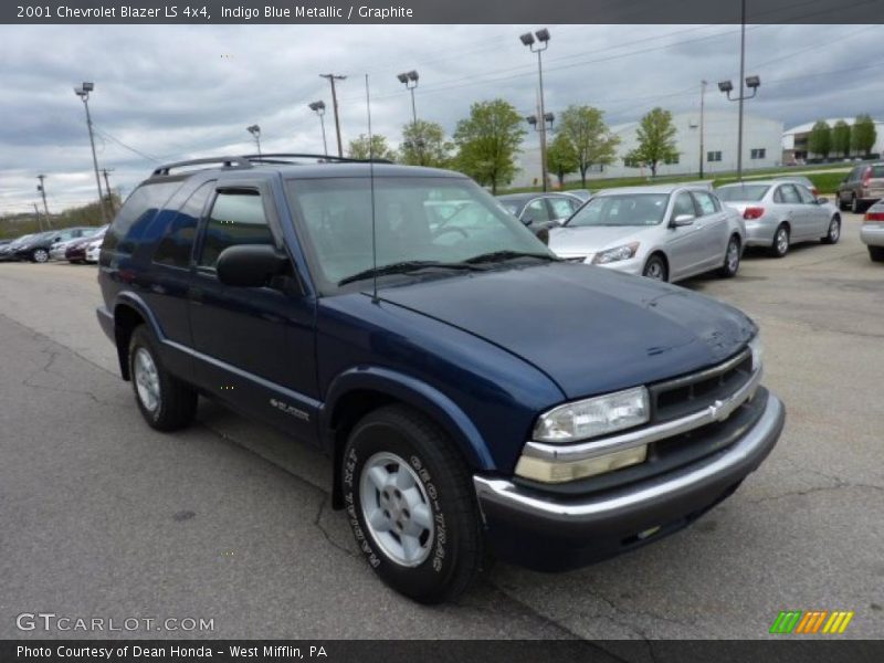 Indigo Blue Metallic / Graphite 2001 Chevrolet Blazer LS 4x4