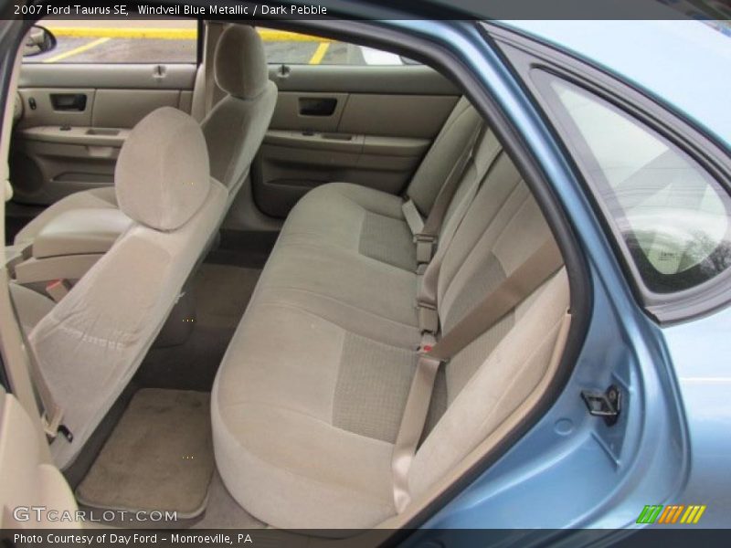  2007 Taurus SE Dark Pebble Interior