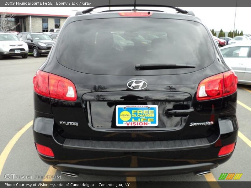 Ebony Black / Gray 2009 Hyundai Santa Fe SE