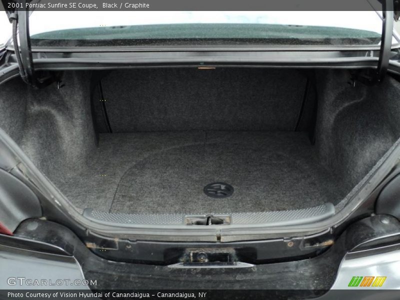  2001 Sunfire SE Coupe Trunk