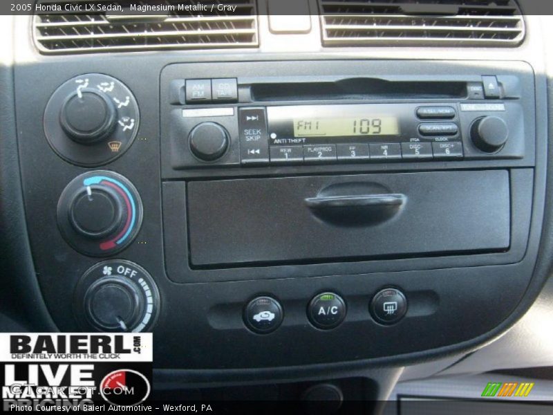 Magnesium Metallic / Gray 2005 Honda Civic LX Sedan