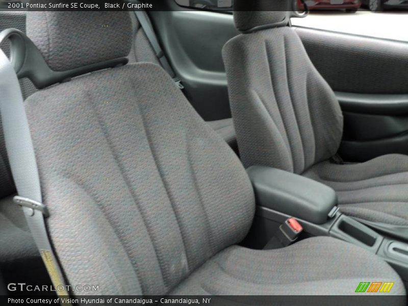 Black / Graphite 2001 Pontiac Sunfire SE Coupe