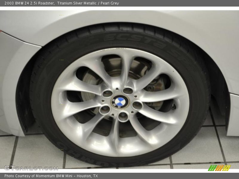 Titanium Silver Metallic / Pearl Grey 2003 BMW Z4 2.5i Roadster