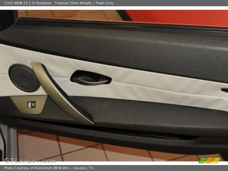 Titanium Silver Metallic / Pearl Grey 2003 BMW Z4 2.5i Roadster