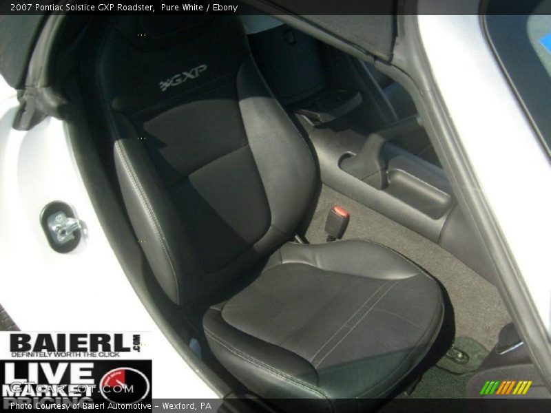 Pure White / Ebony 2007 Pontiac Solstice GXP Roadster