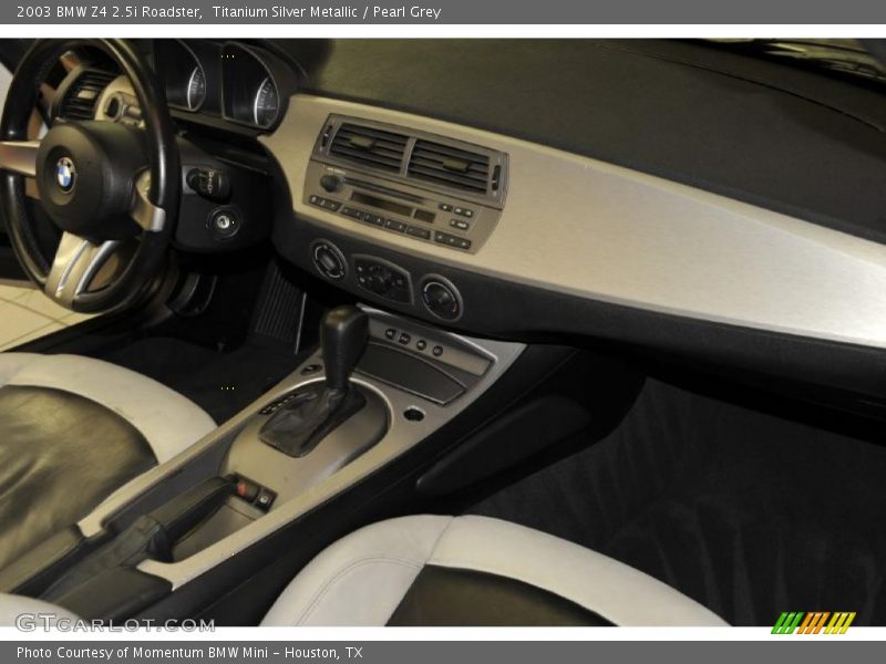 Titanium Silver Metallic / Pearl Grey 2003 BMW Z4 2.5i Roadster