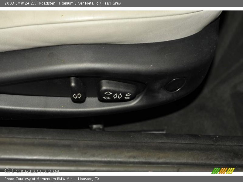 Titanium Silver Metallic / Pearl Grey 2003 BMW Z4 2.5i Roadster