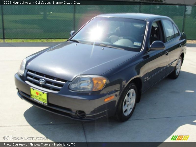 Stormy Gray / Gray 2005 Hyundai Accent GLS Sedan