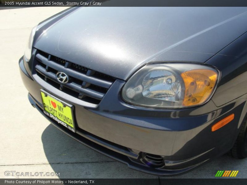 Stormy Gray / Gray 2005 Hyundai Accent GLS Sedan
