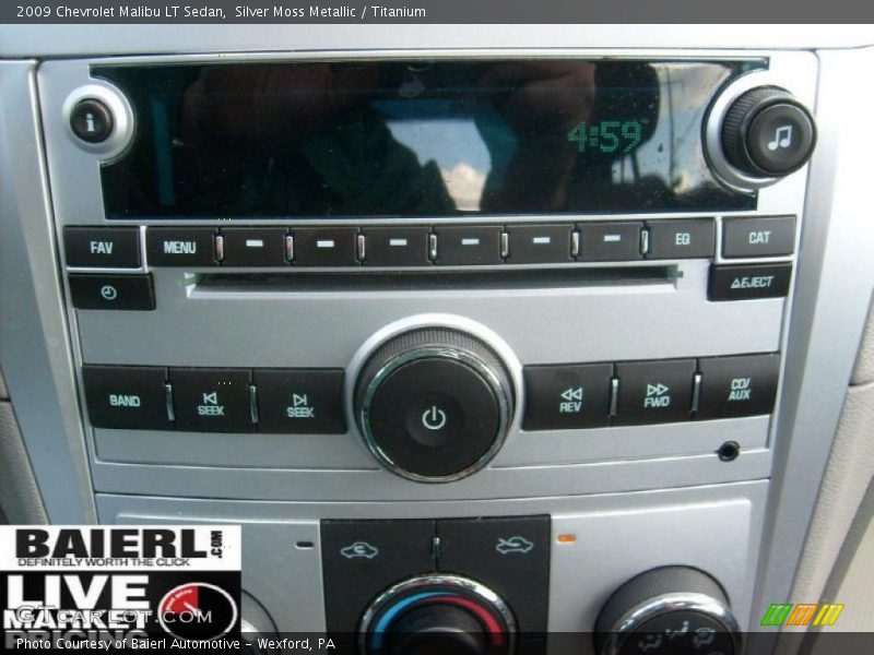 Silver Moss Metallic / Titanium 2009 Chevrolet Malibu LT Sedan