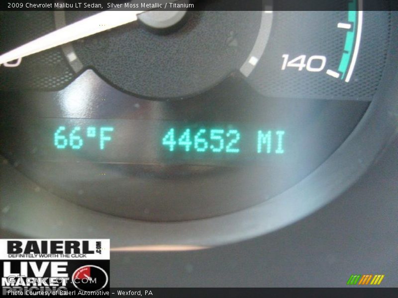 Silver Moss Metallic / Titanium 2009 Chevrolet Malibu LT Sedan