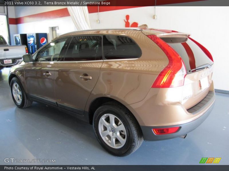 Terra Bronze Metallic / Sandstone Beige 2011 Volvo XC60 3.2