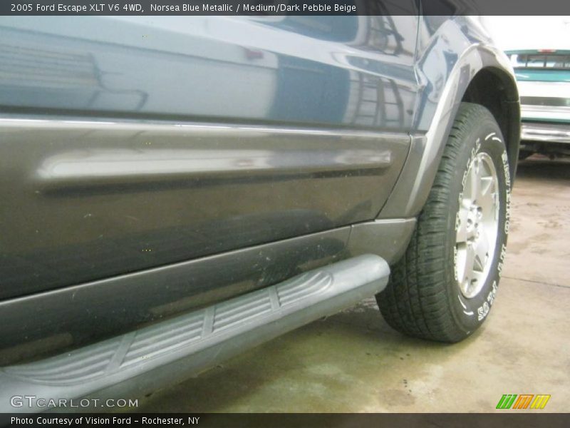Norsea Blue Metallic / Medium/Dark Pebble Beige 2005 Ford Escape XLT V6 4WD