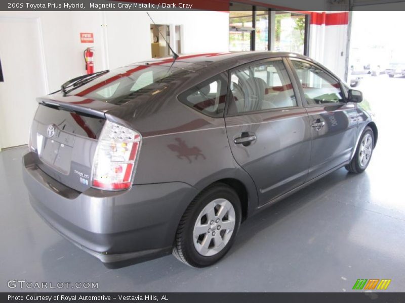 Magnetic Gray Metallic / Dark Gray 2009 Toyota Prius Hybrid