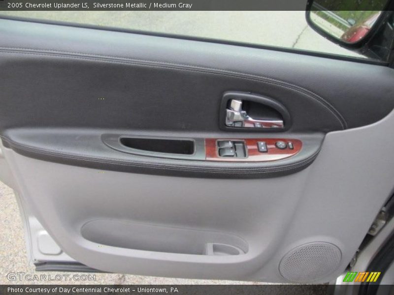 Silverstone Metallic / Medium Gray 2005 Chevrolet Uplander LS