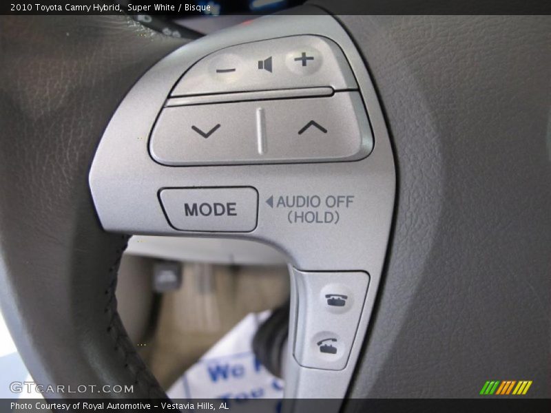 Controls of 2010 Camry Hybrid