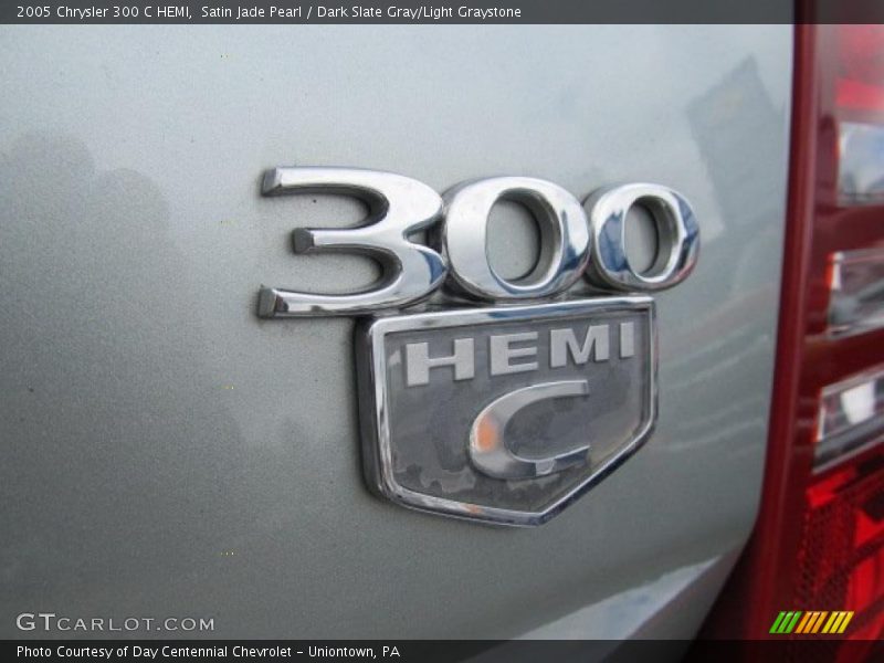 Satin Jade Pearl / Dark Slate Gray/Light Graystone 2005 Chrysler 300 C HEMI