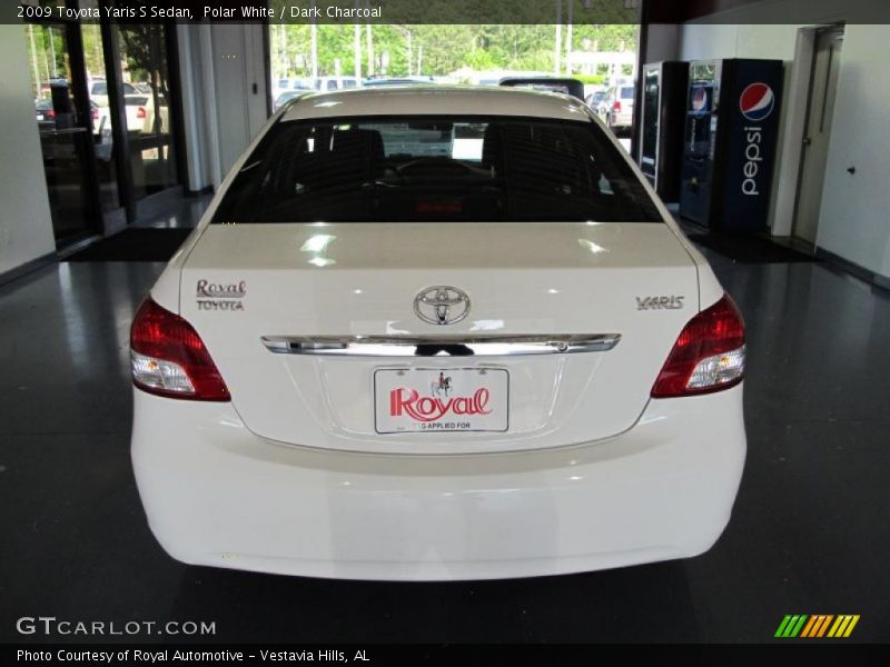 Polar White / Dark Charcoal 2009 Toyota Yaris S Sedan