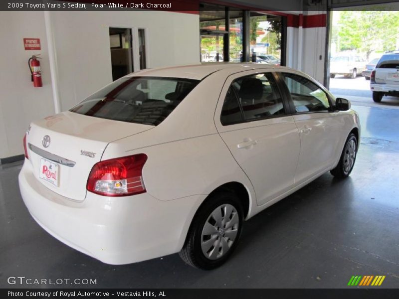 Polar White / Dark Charcoal 2009 Toyota Yaris S Sedan