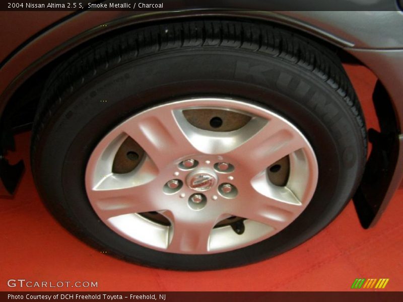 Smoke Metallic / Charcoal 2004 Nissan Altima 2.5 S