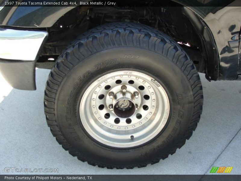 Black Metallic / Grey 1997 Toyota Tacoma Extended Cab 4x4