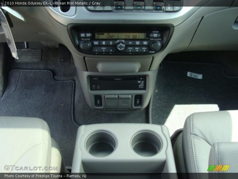 Ocean Mist Metallic / Gray 2010 Honda Odyssey EX-L