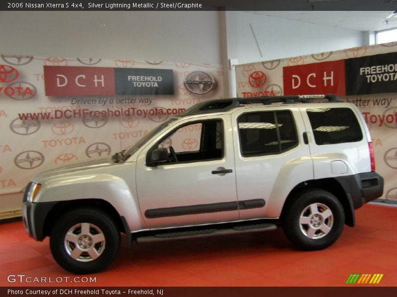 Silver Lightning Metallic / Steel/Graphite 2006 Nissan Xterra S 4x4