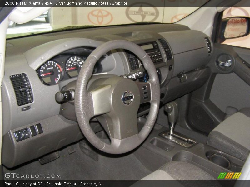 Silver Lightning Metallic / Steel/Graphite 2006 Nissan Xterra S 4x4