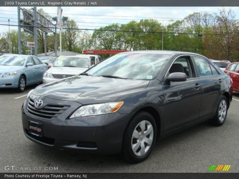 Magnetic Gray Metallic / Ash 2009 Toyota Camry LE