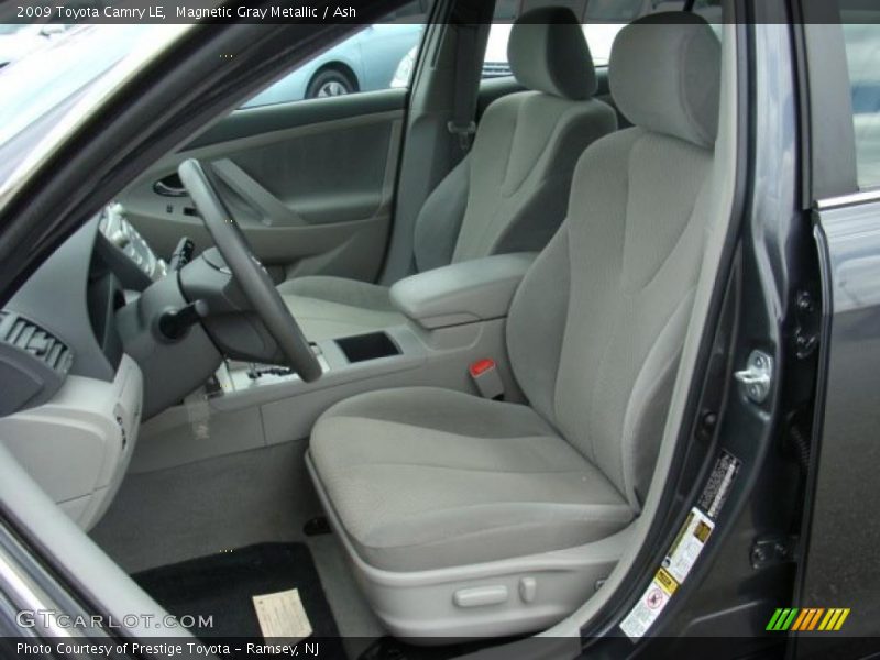 Magnetic Gray Metallic / Ash 2009 Toyota Camry LE