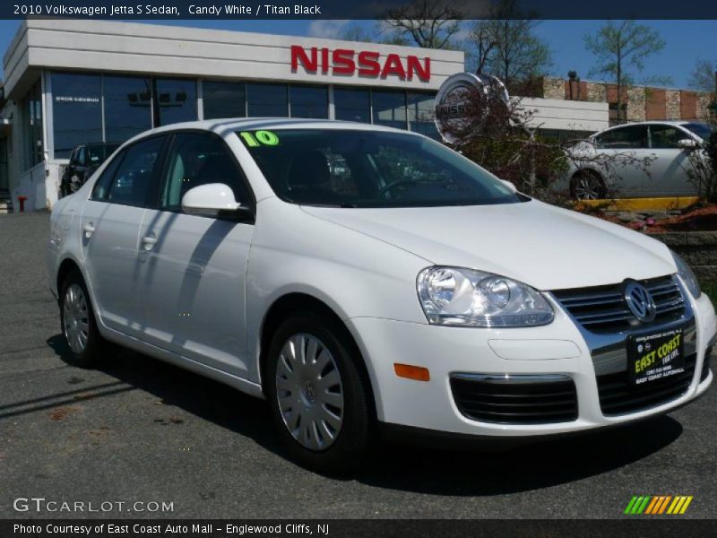 Candy White / Titan Black 2010 Volkswagen Jetta S Sedan