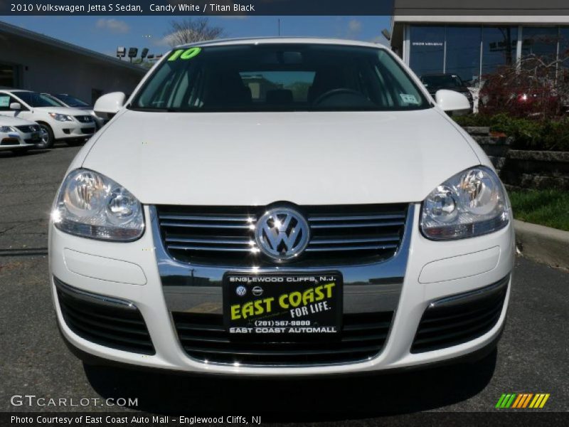 Candy White / Titan Black 2010 Volkswagen Jetta S Sedan
