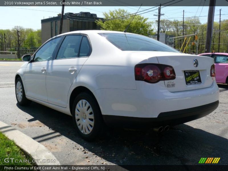 Candy White / Titan Black 2010 Volkswagen Jetta S Sedan