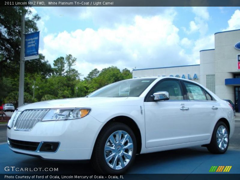 White Platinum Tri-Coat / Light Camel 2011 Lincoln MKZ FWD