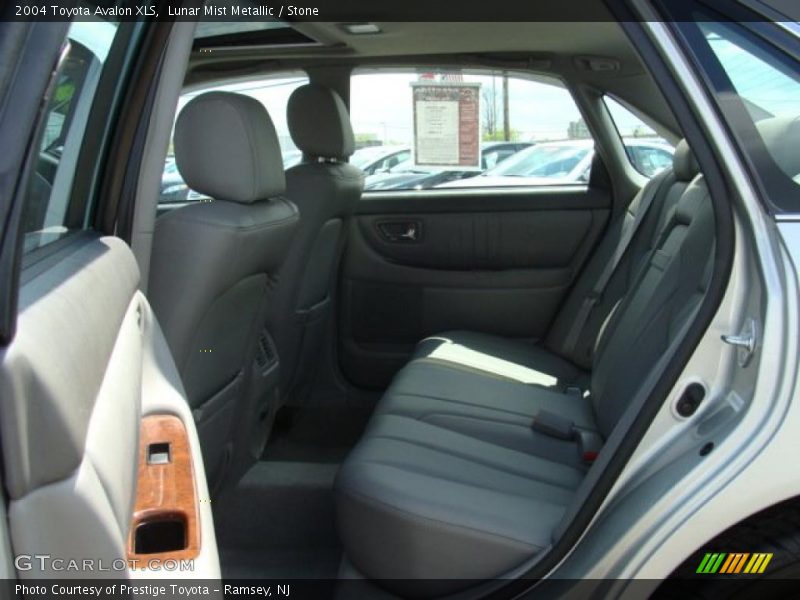 Lunar Mist Metallic / Stone 2004 Toyota Avalon XLS