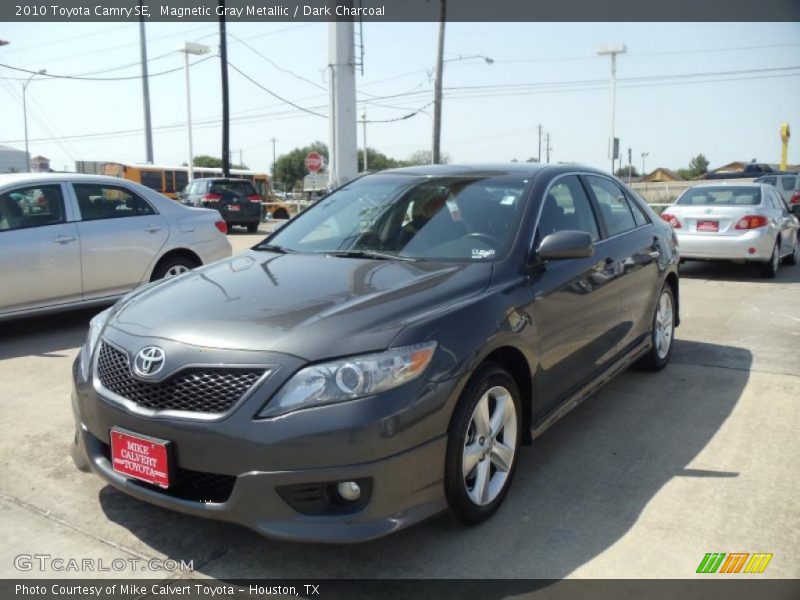 Magnetic Gray Metallic / Dark Charcoal 2010 Toyota Camry SE