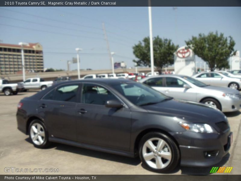 Magnetic Gray Metallic / Dark Charcoal 2010 Toyota Camry SE