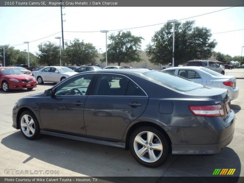 Magnetic Gray Metallic / Dark Charcoal 2010 Toyota Camry SE