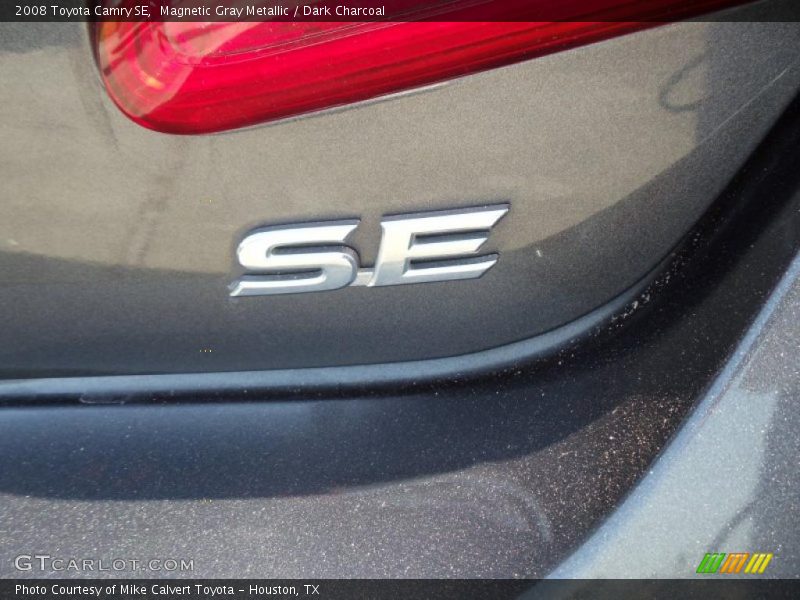 Magnetic Gray Metallic / Dark Charcoal 2008 Toyota Camry SE