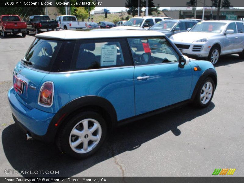 Oxygen Blue / Black/Grey 2009 Mini Cooper Hardtop