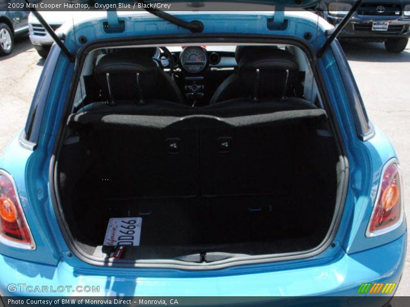Oxygen Blue / Black/Grey 2009 Mini Cooper Hardtop