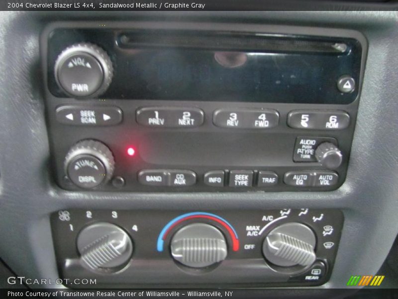 Controls of 2004 Blazer LS 4x4