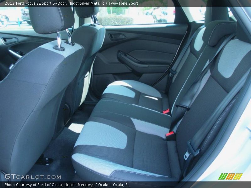  2012 Focus SE Sport 5-Door Two-Tone Sport Interior